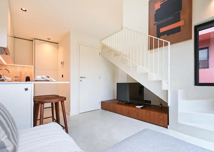 On - Cozy - Free Parking & Pet Friendly Апартаменты *